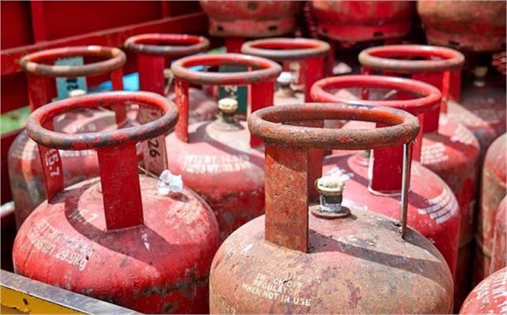 LPG ਗਾਹਕਾਂ ਲਈ ਅਹਿਮ ਖ਼ਬਰ! ਘਰ ਜਾਂ ਸ਼ਹਿਰ ਬਦਲਣ ਵੇਲੇ ਗੈਸ ਕਨੈਕਸ਼ਨ ਲਈ ਨਵੇਂ ਨਿਯਮ ਲਾਗੂ
