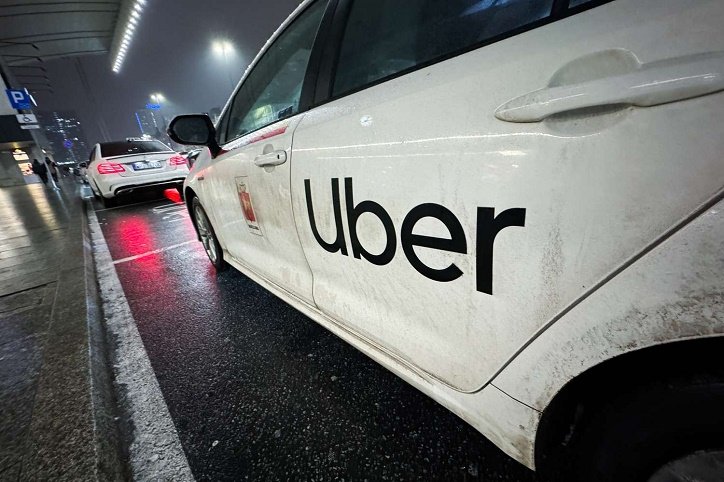 Uber 'ਚ ਵੱਡੀ ਛਾਂਟੀ! AI ਦਾ ਹਵਾਲਾ ਦੇ ਕੇ ਨੌਕਰੀਓਂ ਕੱਢ'ਤੇ ਕਸਟਮਰ ਸਰਵਿਸ ਕਰਮਚਾਰੀ