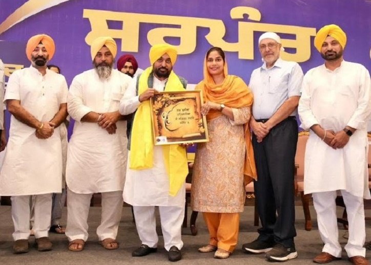 ਸਰਪੰਚਾਂ ਨੂੰ 15 ਅਗਸਤ ਤੋਂ ਮਿਲੇਗਾ 10,000 ਰੁਪਏ ਮਹੀਨਾਵਾਰ ਮਾਣਭੱਤਾ : ਮਾਨ