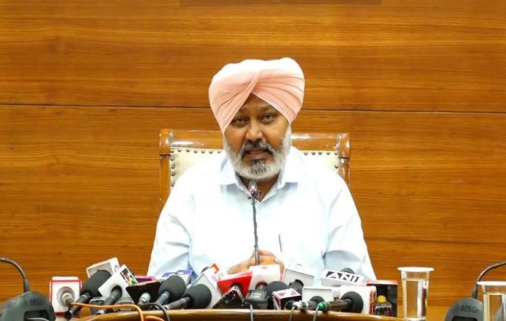 ਭਾਜਪਾ ਕਦੇ ਵੀ ਆਰਥਿਕ ਤਰੱਕੀ ਜਾਂ ਵਿਕਾਸ 'ਤੇ ਵੋਟਾਂ ਨਹੀਂ ਮੰਗਦੀ, ਸਿਰਫ ਧਰਮ ਅਤੇ ਜਾਤੀਗਤ ਵੰਡ, ਨਫ਼ਰਤ ਅਤੇ ਕੌਮੀ ਏਕਤਾ ਨੂੰ ਤੋੜਨ ਦੀਆਂ ਕੋਸ਼ਿਸ਼ਾਂ ਰਾਹੀਂ ਚੋਣਾਂ ਲੜਦੀ ਹੈ: ਹਰਪਾਲ ਸਿੰਘ ਚੀਮਾ