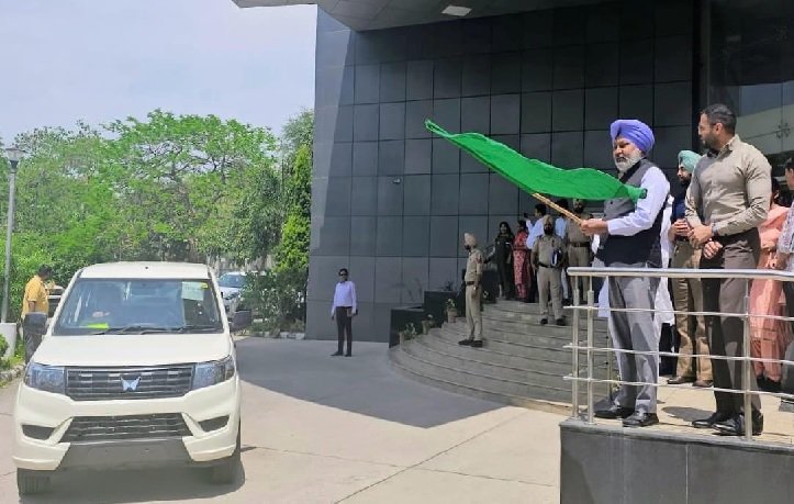 ਨਵੇਂ ਫਲੀਟ ਦਾ ਉਦੇਸ਼ ਟੈਕਸ ਚੋਰੀ ਨੂੰ ਰੋਕਣਾ ਅਤੇ ਰੀਅਲ-ਟਾਈਮ ਨਿਗਰਾਨੀ ਨੂੰ ਵਧਾਉਣਾ ਹੈ: ਹਰਪਾਲ ਸਿੰਘ ਚੀਮਾ