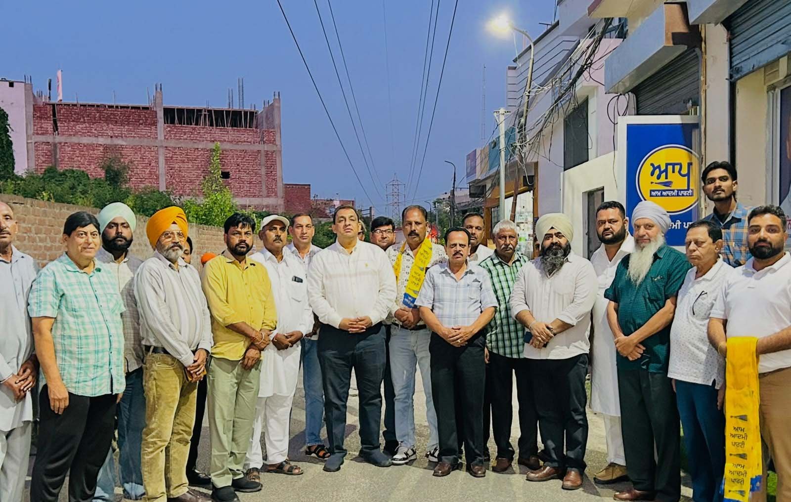 ਜਲੰਧਰ ਸੈਂਟਰਲ ਵਿੱਚ ‘ਆਪ’ ਨੂੰ ਮਿਲੀ ਮਜ਼ਬੂਤੀ, ਅਕਾਲੀ ਦਲ ਦੇ ਸਾਬਕਾ SC ਮੋਰਚਾ ਜਨਰਲ ਸਕੱਤਰ ਸੋਮਨਾਥ ਆਮ ਆਦਮੀ ਪਾਰਟੀ ਵਿੱਚ ਸ਼ਾਮਲ