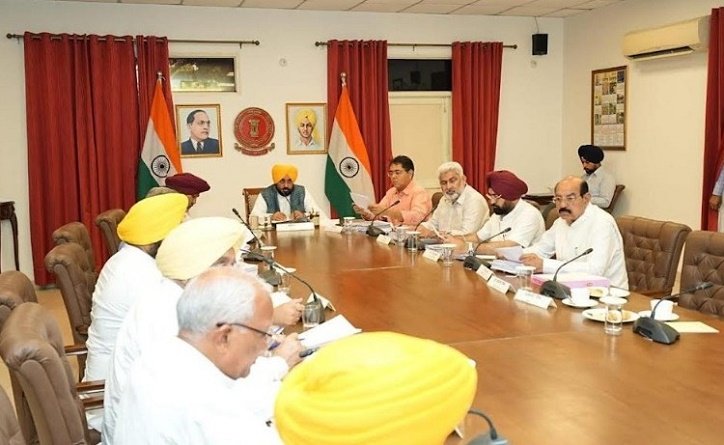 ਮੰਤਰੀ ਮੰਡਲ ਵੱਲੋਂ 1,013 ਲੈਕਚਰਾਰਾਂ ਦੀ ਭਰਤੀ ਨੂੰ ਹਰੀ ਝੰਡੀ, ਉਮਰ ਹੱਦ 'ਚ ਪੰਜ ਸਾਲ ਦੀ ਛੋਟ