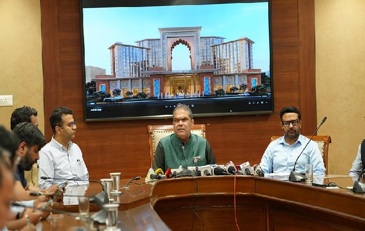 "ਆਪ" ਮੋਹਾਲੀ ਵਿੱਚ ਅਤਿ-ਆਧੁਨਿਕ ਬਹੁ-ਮੰਤਵੀ ਪ੍ਰਦਰਸ਼ਨੀ ਅਤੇ ਕਨਵੈਨਸ਼ਨ ਸੈਂਟਰ ਵਿਕਸਤ ਕਰੇਗੀ: ਸੰਜੀਵ ਅਰੋੜਾ