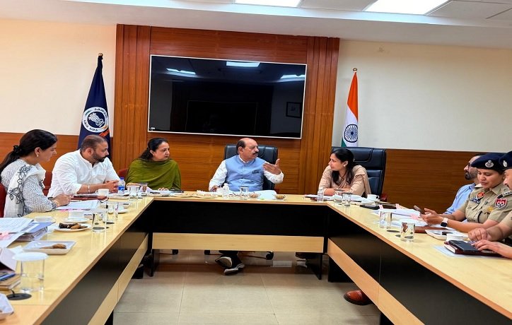 ਕੈਬਨਿਟ ਮੰਤਰੀ ਮੋਹਿੰਦਰ ਭਗਤ ਵੱਲੋਂ ਐਸ.ਏ.ਐਸ. ਨਗਰ ਵਿੱਚ ‘ਰੰਗਲਾ ਪੰਜਾਬ’ ਵਿਕਾਸ ਗ੍ਰਾਂਟਾਂ ਦੀ ਪ੍ਰਗਤੀ ਦਾ ਜਾਇਜ਼ਾ