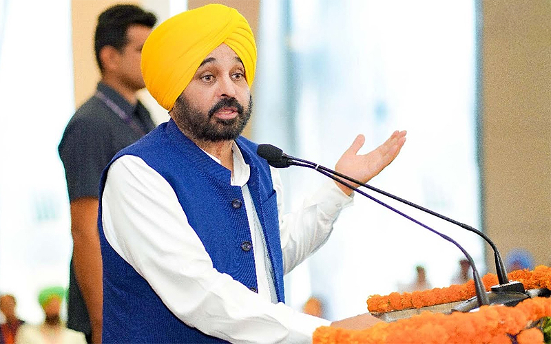 ਪੰਜਾਬ ਦੀਆਂ ਔਰਤਾਂ ਲਈ ਜਲਦ ਆ ਸਕਦਾ ਹੈ 1100 ਰੁਪਏ ਦੀ ਯੋਜਨਾ ਦਾ ਐਲਾਨ